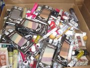 Wholesale Makeup 100 PCS. Mixed Hard Candy Mary-Kate & Ashley Wet N Wi